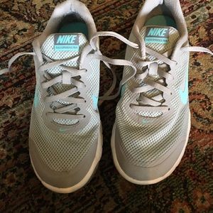 Nike flex size 7